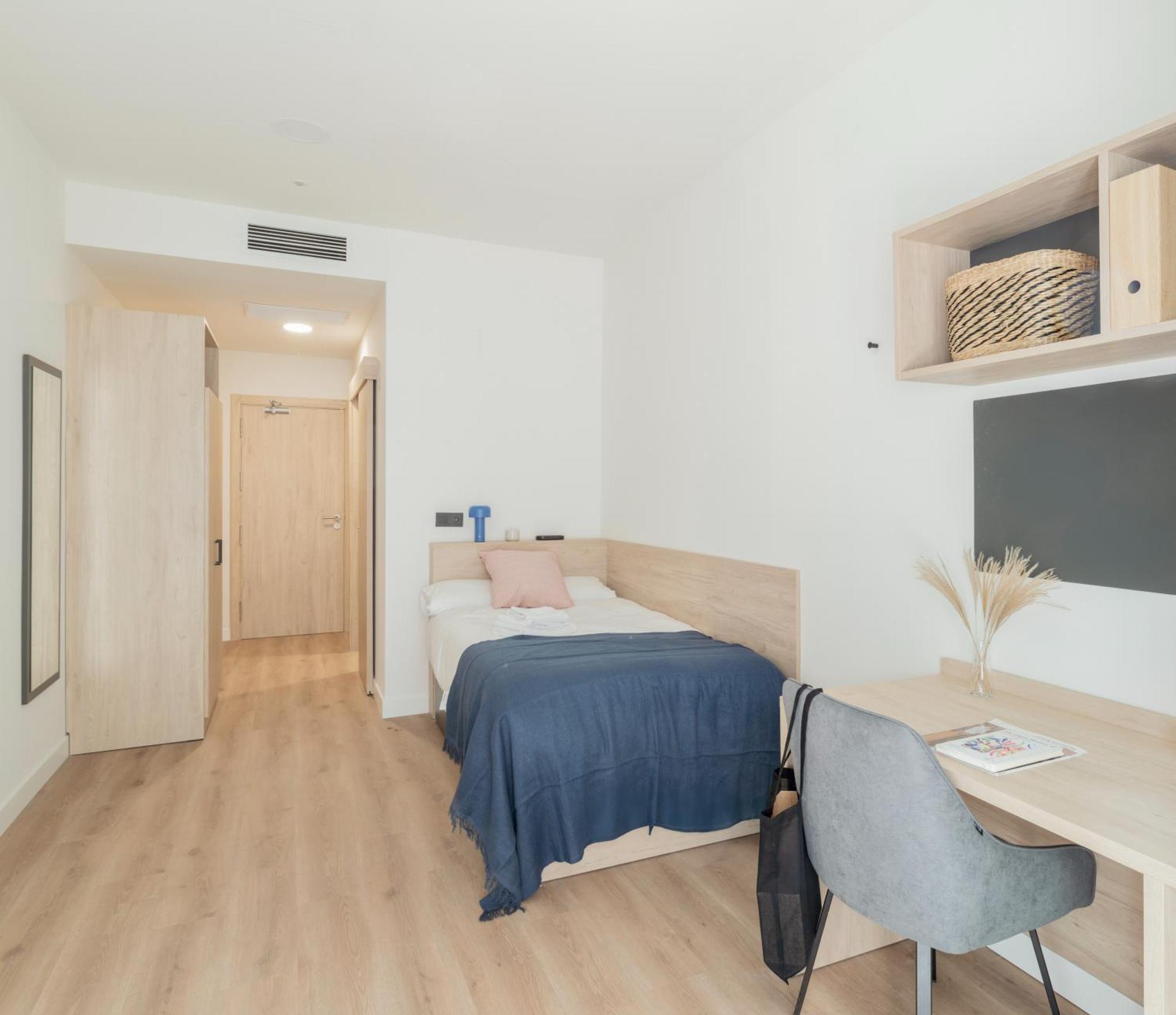 Micampus Foronda 7 Student Residence — Photos 2